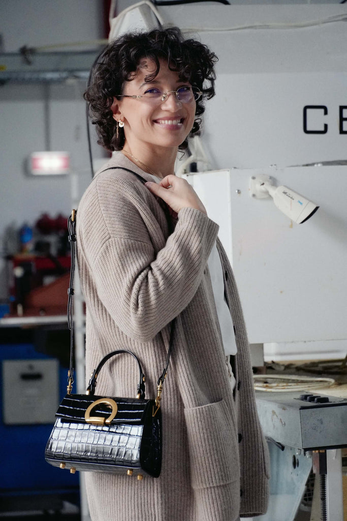 DIANA Mini Negru Croco Lucios - Handbags - ONOCAN