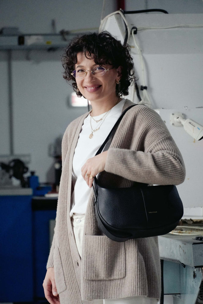 OLIVIA Small Negru TAURUS- Handbags - ONOCAN